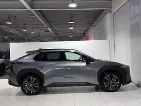 Toyota Bz4x thumbnail 17