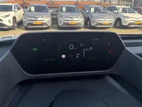 Toyota Bz4x thumbnail 3