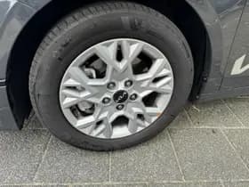 Kia Ceed thumbnail 3