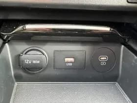Kia Ceed thumbnail 60