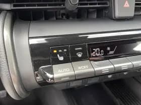 Toyota C-hr thumbnail 24