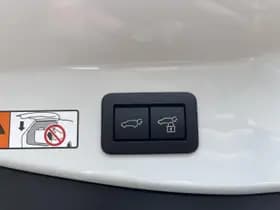 Toyota C-hr thumbnail 31