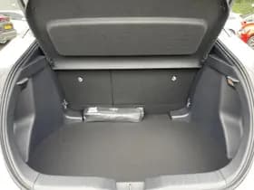 Toyota C-hr thumbnail 32