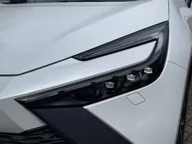 Toyota C-hr thumbnail 42