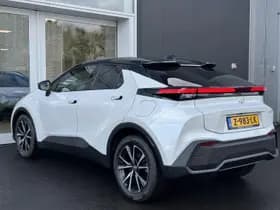 Toyota C-hr thumbnail 6