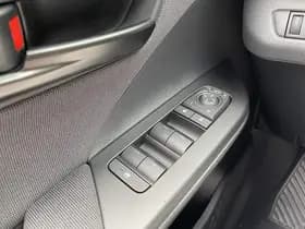 Toyota C-hr thumbnail 63