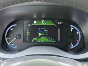 Toyota Yaris-cross thumbnail 11