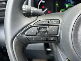 Toyota Yaris-cross thumbnail 16