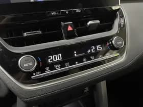 Toyota Corolla-cross thumbnail 18