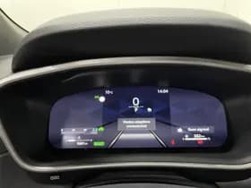 Toyota Corolla-cross thumbnail 19