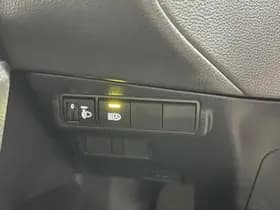 Toyota Corolla-cross thumbnail 24