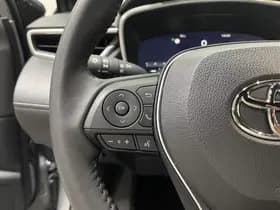 Toyota Corolla-cross thumbnail 50