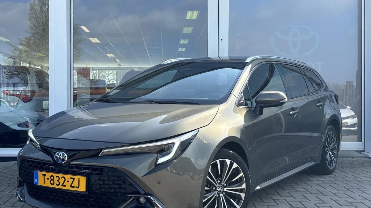 Toyota Corolla-touring-sports — foto 1