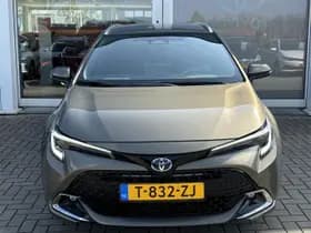 Toyota Corolla-touring-sports thumbnail 4