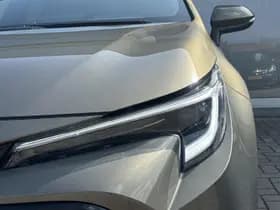 Toyota Corolla-touring-sports thumbnail 8