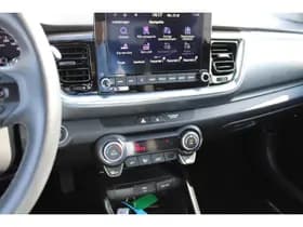 Kia Stonic thumbnail 21