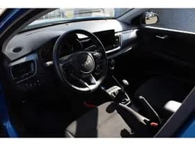 Kia Stonic thumbnail 57