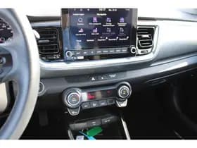 Kia Stonic thumbnail 62