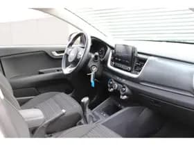 Kia Stonic thumbnail 11