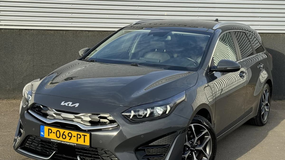 Kia Ceed-sportswagon — foto 1