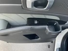 Kia Sorento thumbnail 44