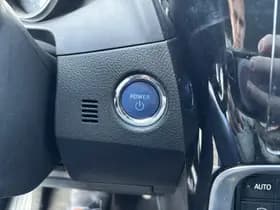 Toyota Auris thumbnail 11