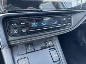 Toyota Auris thumbnail 30