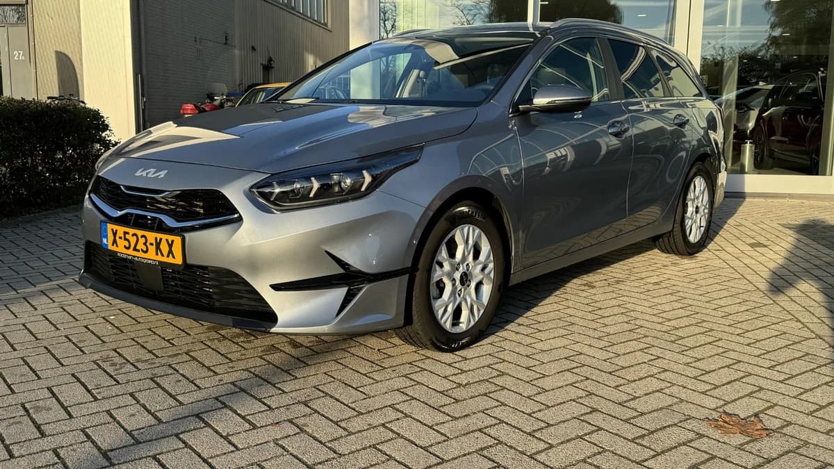 Kia Ceed-sportswagon — foto 1