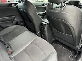 Kia Proceed thumbnail 54