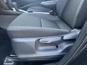 Toyota Yaris-cross thumbnail 18