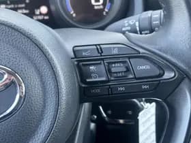 Toyota Yaris-cross thumbnail 24