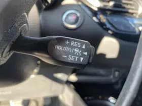 Toyota C-hr thumbnail 12