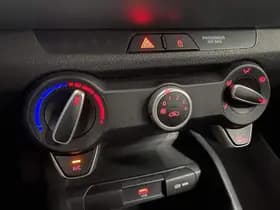 Kia Stonic thumbnail 41