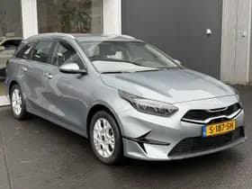 Kia Ceed-sportswagon thumbnail 2