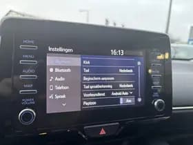 Toyota Yaris thumbnail 34