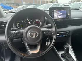 Toyota Yaris thumbnail 6