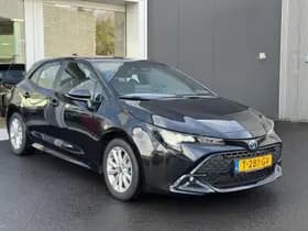 Toyota Corolla thumbnail 3