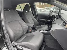 Toyota Corolla thumbnail 38