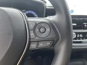 Toyota Corolla thumbnail 45