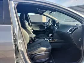 Kia Proceed thumbnail 2