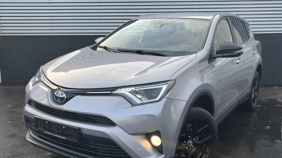 Toyota Rav4 — foto 1