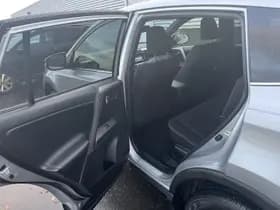 Toyota Rav4 thumbnail 17