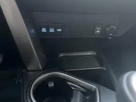 Toyota Rav4 thumbnail 34