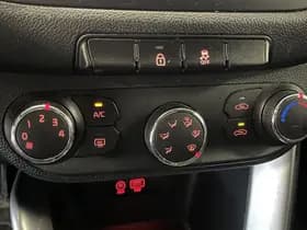 Kia Ceed thumbnail 14