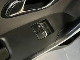 Kia Ceed thumbnail 4