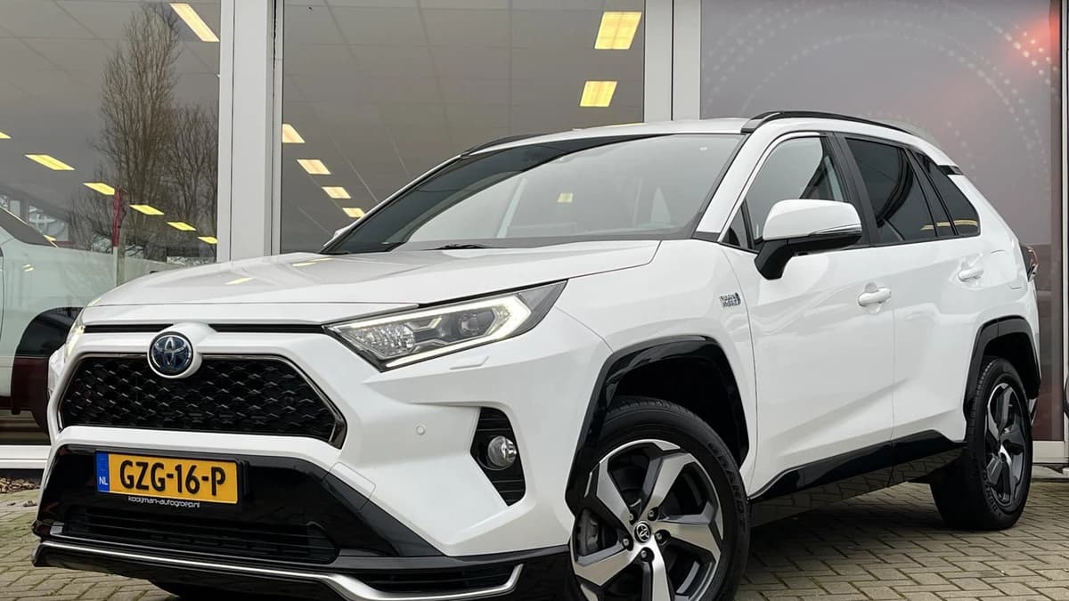 Toyota Rav4 — foto 1