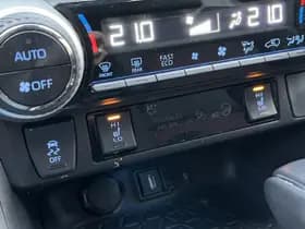 Toyota Rav4 thumbnail 38