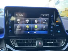 Toyota C-hr thumbnail 14