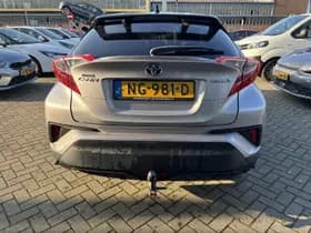 Toyota C-hr thumbnail 29