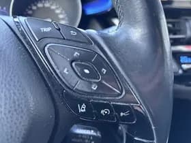 Toyota C-hr thumbnail 37